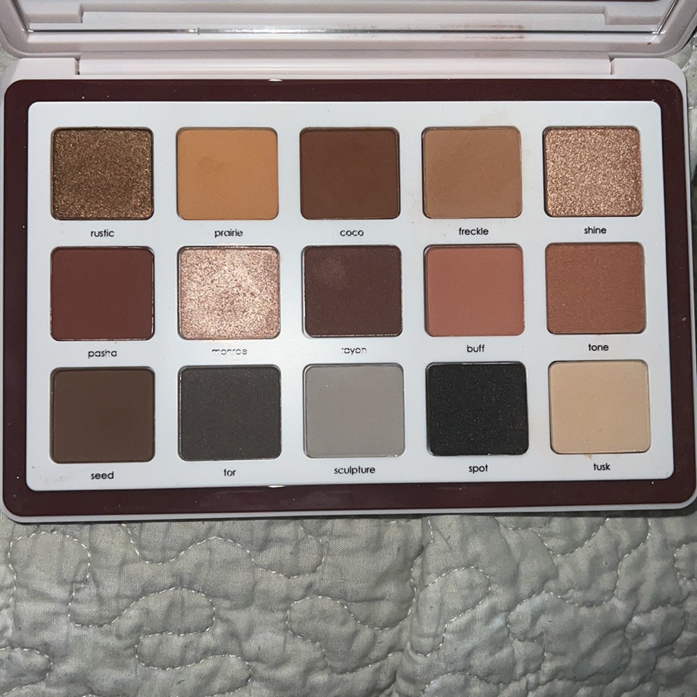 Natasha Denona biba eyeshadow palette